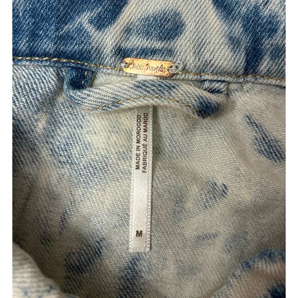 Free People Rumors Denim Jacket Women's Size M In Jones Tie Dye Blue NWT - Picture 7 of 10
